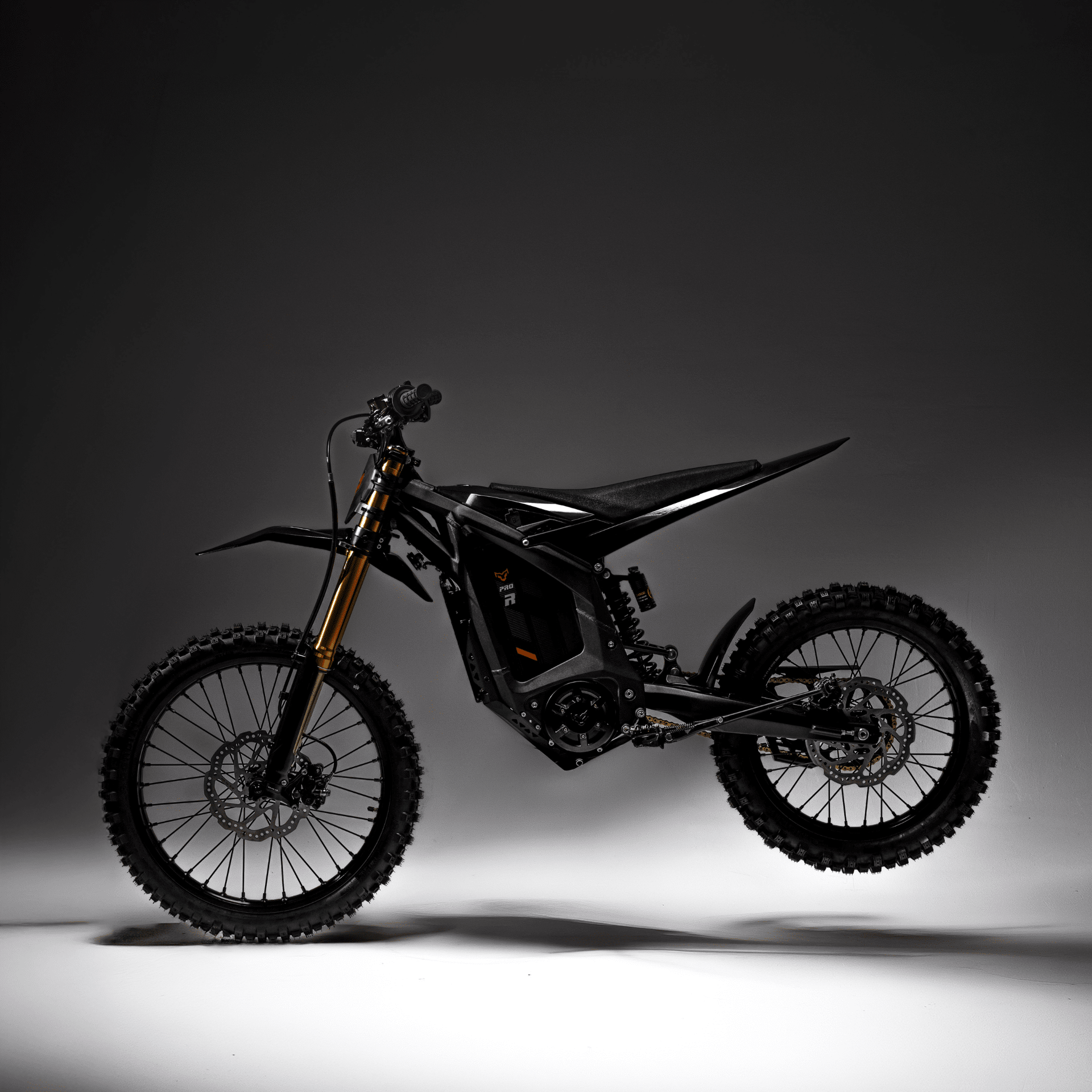 arctic-leopard-xe-pro-r-