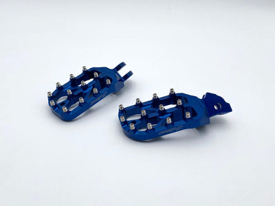 E-Moto Elite Foot Pegs (Collective) - Arctic Leopard USA