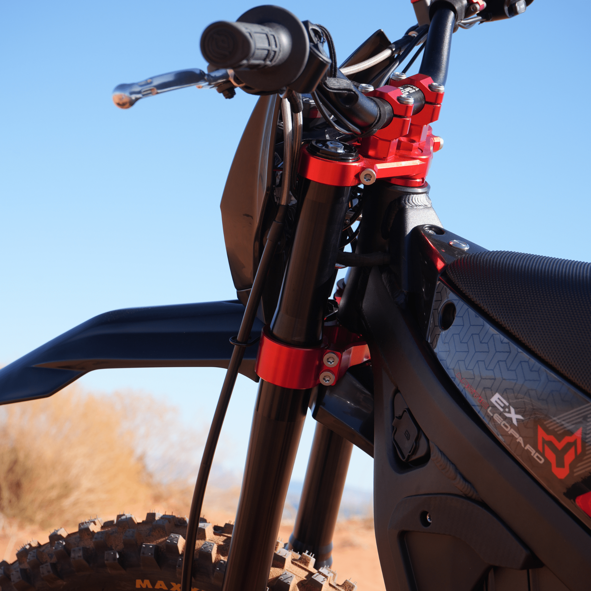 EX 700 - Arctic Leopard USA